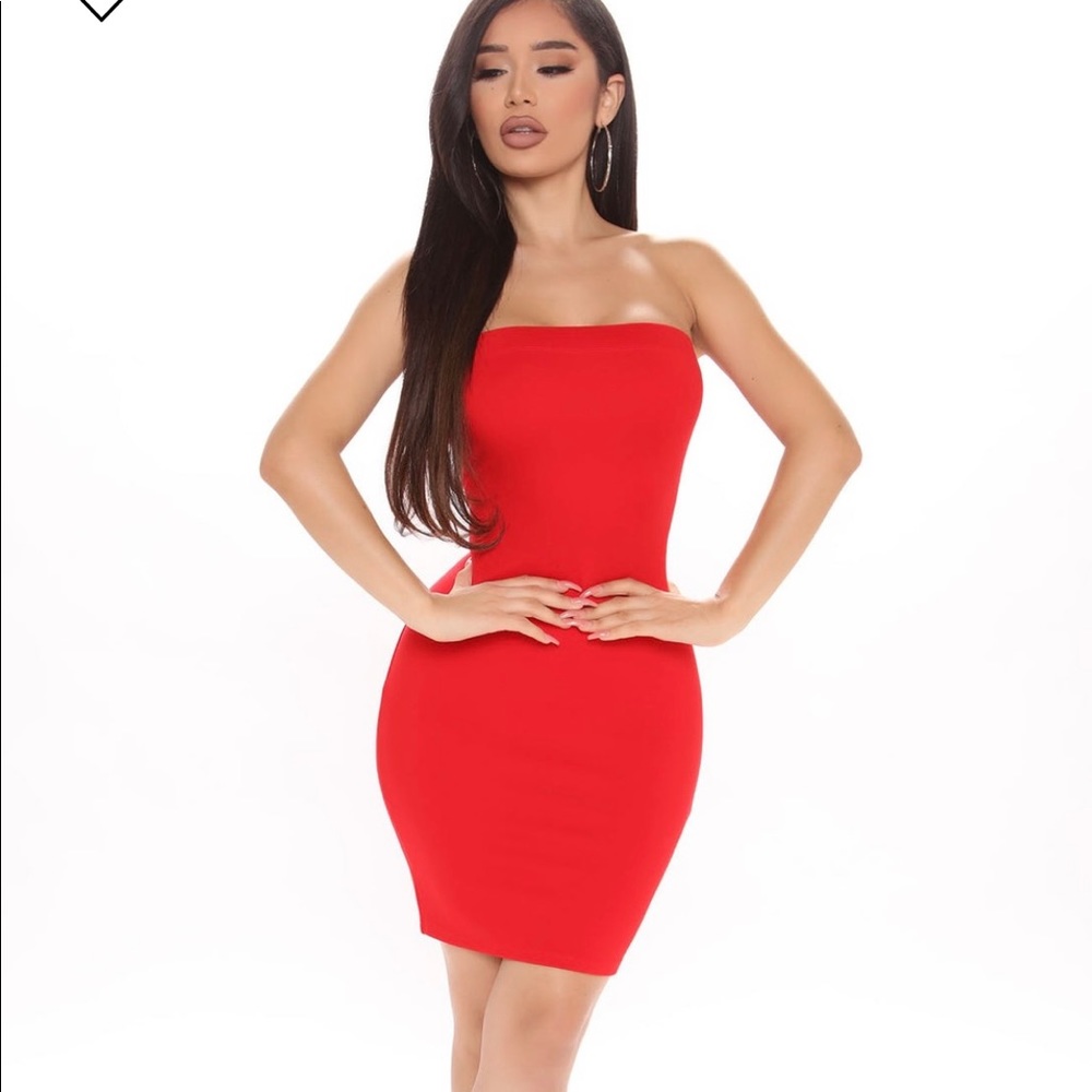 Red fashion nova tube mini dress, never worn, size medium - Picture 1 of 1